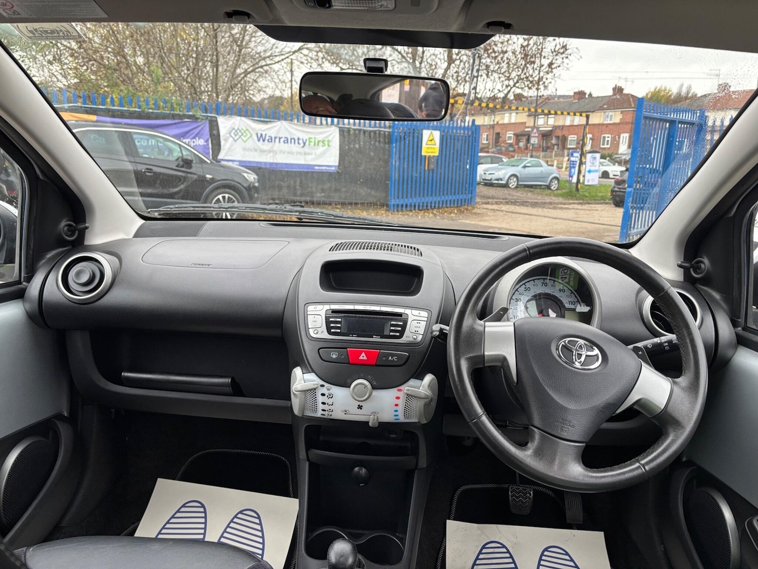 Used Toyota AYGO 2013 for sale - 76527990: Photo 9