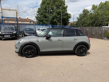 Used MINI Hatch 2015 for sale - 79158425: Photo