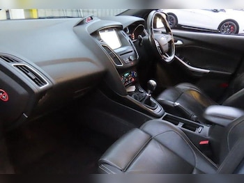 Used Ford Focus 2017 for sale - 77191531: Photo