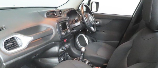 Used Jeep Renegade 2017 for sale - 76336732: Photo 2