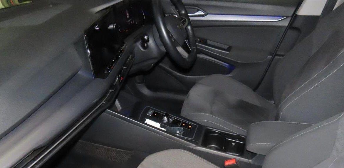 Used Volkswagen Golf 2020 for sale - 77549850: Photo 2