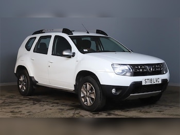 Used Dacia Duster 2018 for sale - 77066579: Photo