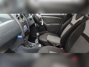 Used Dacia Duster 2018 for sale - 77066579: Photo