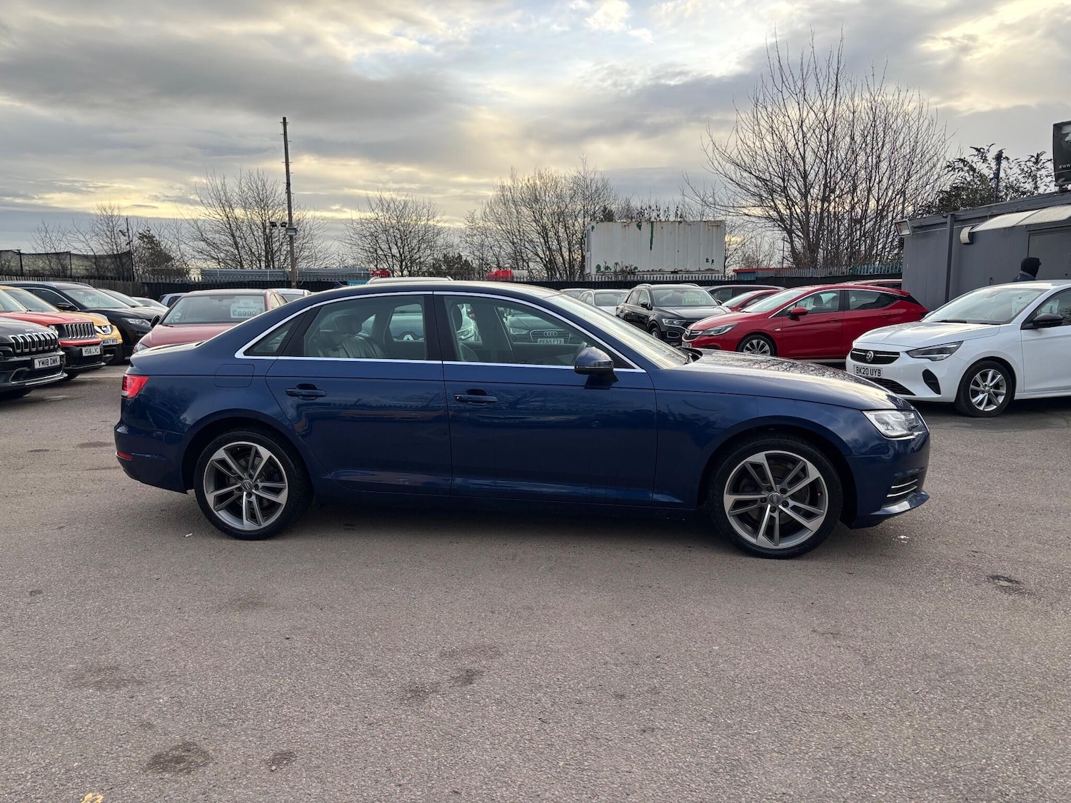 Used Audi A4 2016 for sale - 77142952: Photo 1