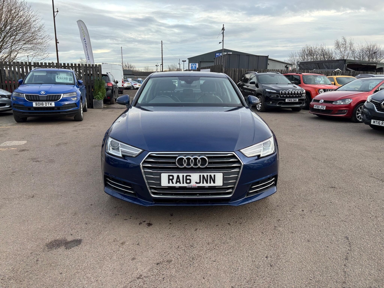 Used Audi A4 2016 for sale - 77142952: Photo 2