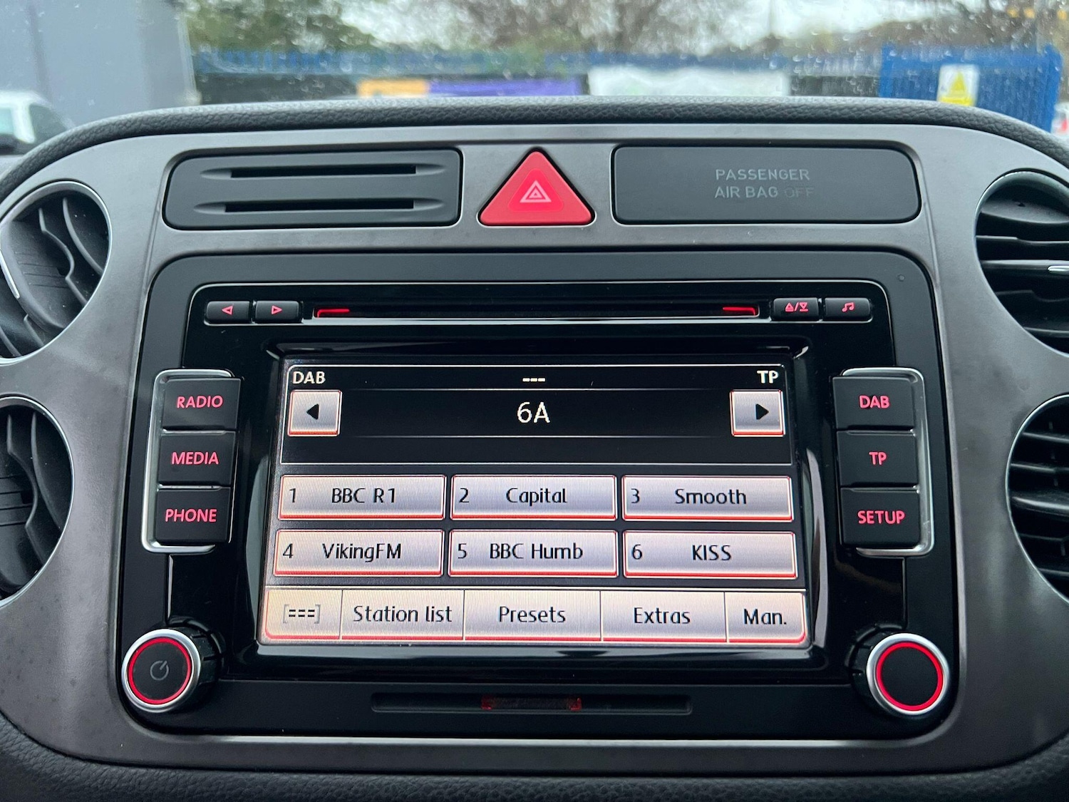 Used Volkswagen Tiguan 2011 for sale - 76561468: Photo 12