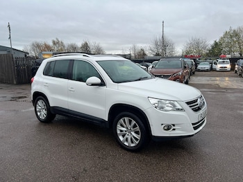 Used Volkswagen Tiguan 2011 for sale - 76561468: Photo