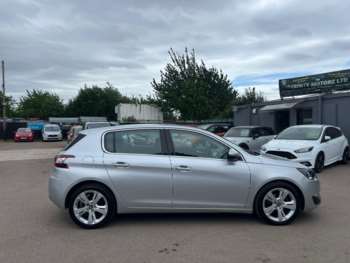 2015 (15) - 1.2 PureTech Allure Auto Euro 6 (s/s) 5dr