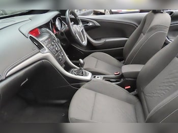 Used Vauxhall Cascada 2014 for sale - 77853932: Photo