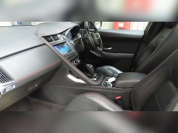 Used Jaguar E-Pace 2020 for sale - 79532231: Photo