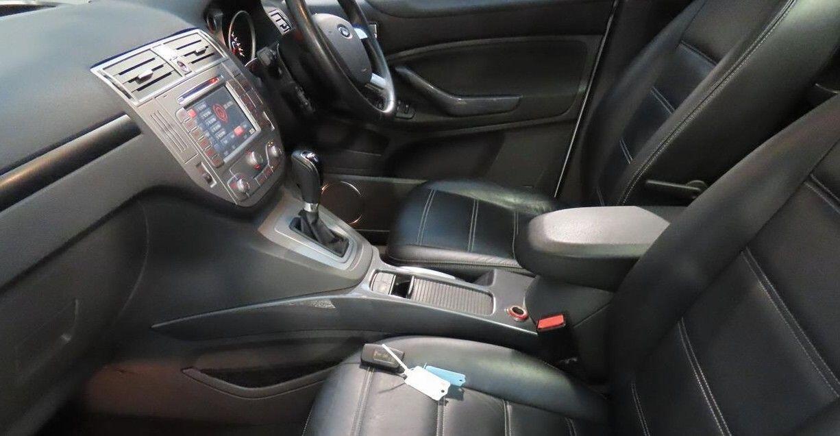 Used Ford Kuga 2011 for sale - 76898893: Photo 2