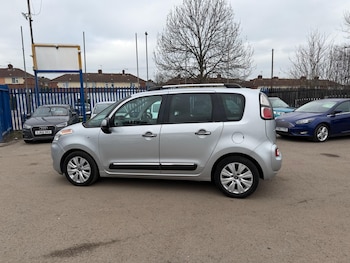 Used Citroen C3 Picasso 2011 for sale - 77793929: Photo
