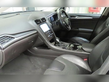 Used Ford Mondeo 2016 for sale - 79248596: Photo