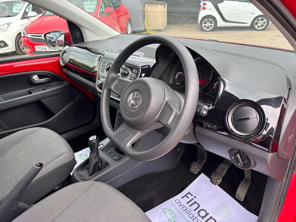 Used Volkswagen up! 2015 for sale - 76099502: Photo 6
