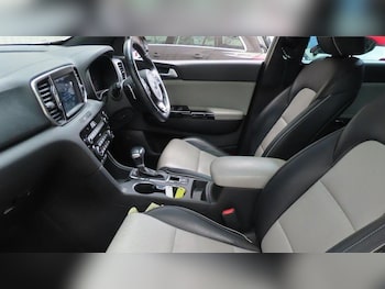 Used Kia Sportage 2017 for sale - 78135824: Photo