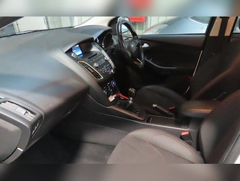 Used Ford Focus 2015 for sale - 76456948: Photo