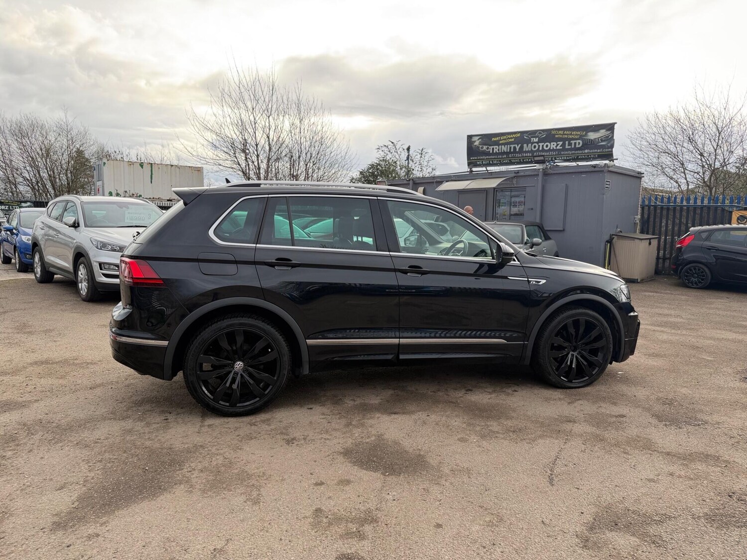 Used Volkswagen Tiguan for sale - 77794317: Photo 6