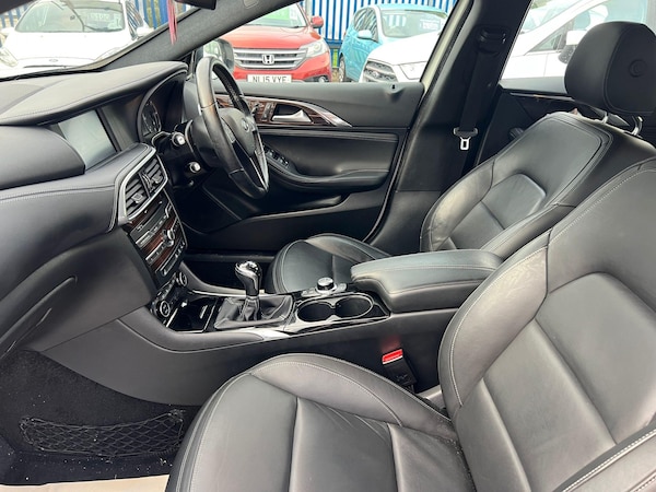 Used Infiniti Q30 for sale - 76013260: Photo 12