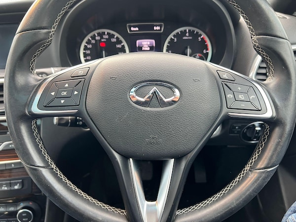 Used Infiniti Q30 for sale - 76013260: Photo 17