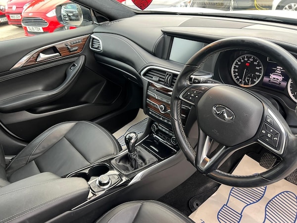 Used Infiniti Q30 for sale - 76013260: Photo 8