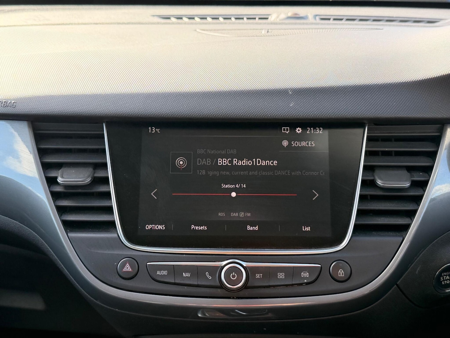 Used Vauxhall Crossland 2024 for sale - 77892934: Photo 15