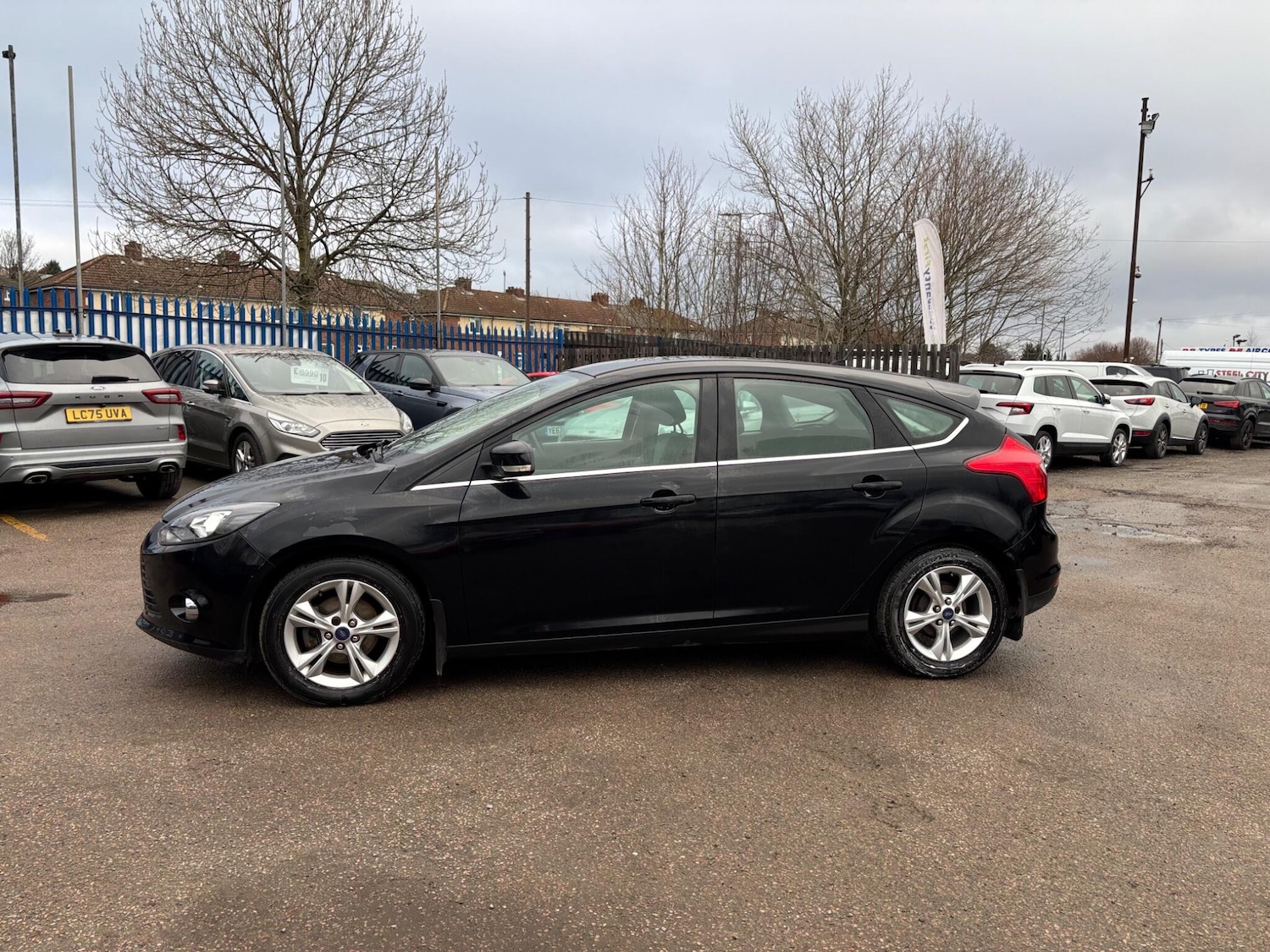 Used Ford Focus 2013 for sale - 77400862: Photo 3