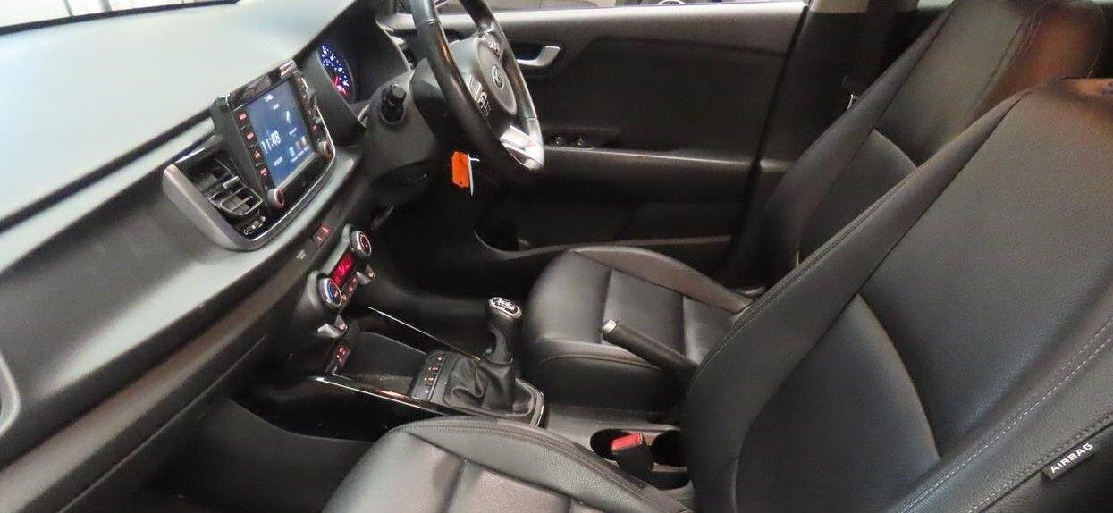 Used Kia Rio 2017 for sale - 77637542: Photo 2