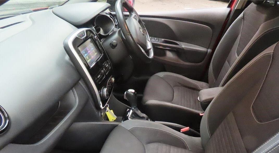 Used Renault Clio 2015 for sale - 78058725: Photo 2