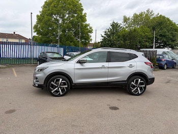Used Nissan Qashqai 2017 for sale - 78608688: Photo