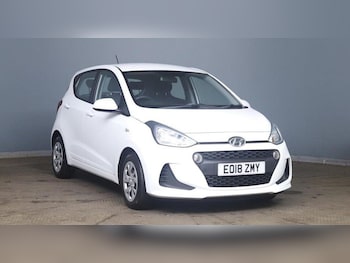 Used Hyundai i10 2018 for sale - 76935796: Photo