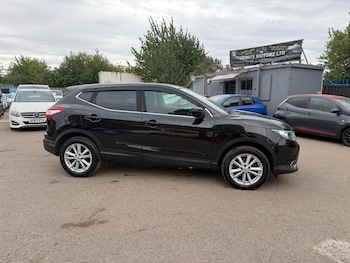Used Nissan Qashqai 2016 for sale - 79544106: Photo