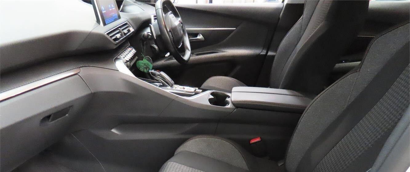 Used Peugeot 3008 2018 for sale - 76457378: Photo 2