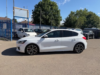 Used Ford Focus 2019 for sale - 79395842: Photo