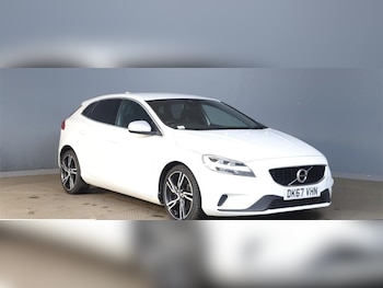 Used Volvo V40 2017 for sale - 78461931: Photo
