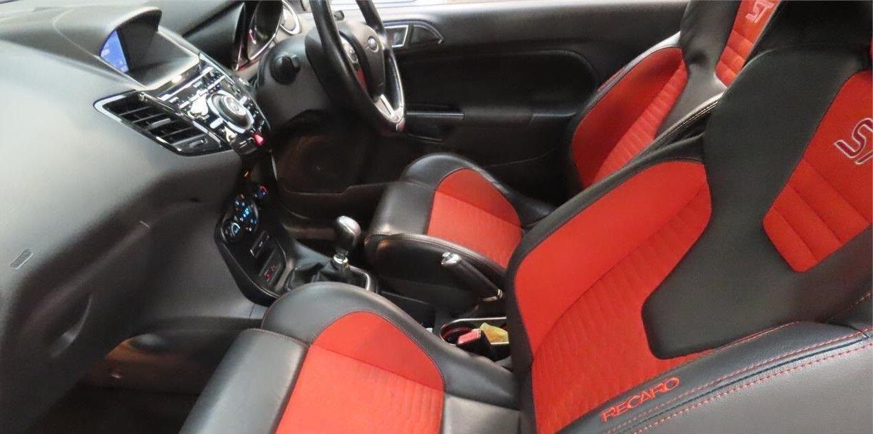 Used Ford Fiesta 2017 for sale - 76913036: Photo 2