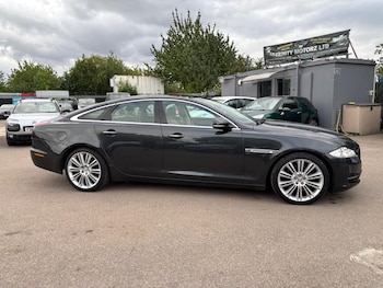 Jaguar - XJ