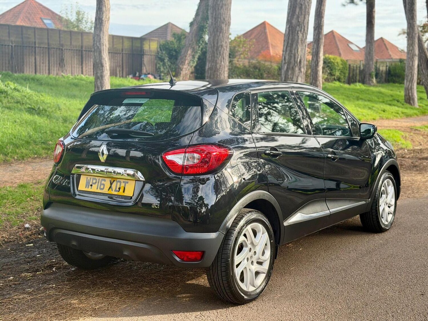 Used Renault Captur 2016 for sale - 76744123: Photo 10