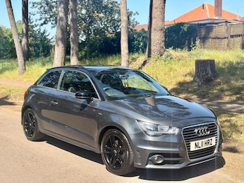 Used Audi A1 2011 for sale - 78680659: Photo