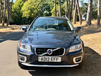 Used Volvo XC70 2012 for sale - 79365480: Photo