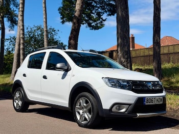 Used Dacia Sandero Stepway 2017 for sale - 78846098: Photo