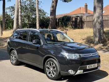 Used Mitsubishi Outlander 2015 for sale - 79379124: Photo