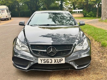 Used Mercedes-Benz E Class 2014 for sale - 76821585: Photo