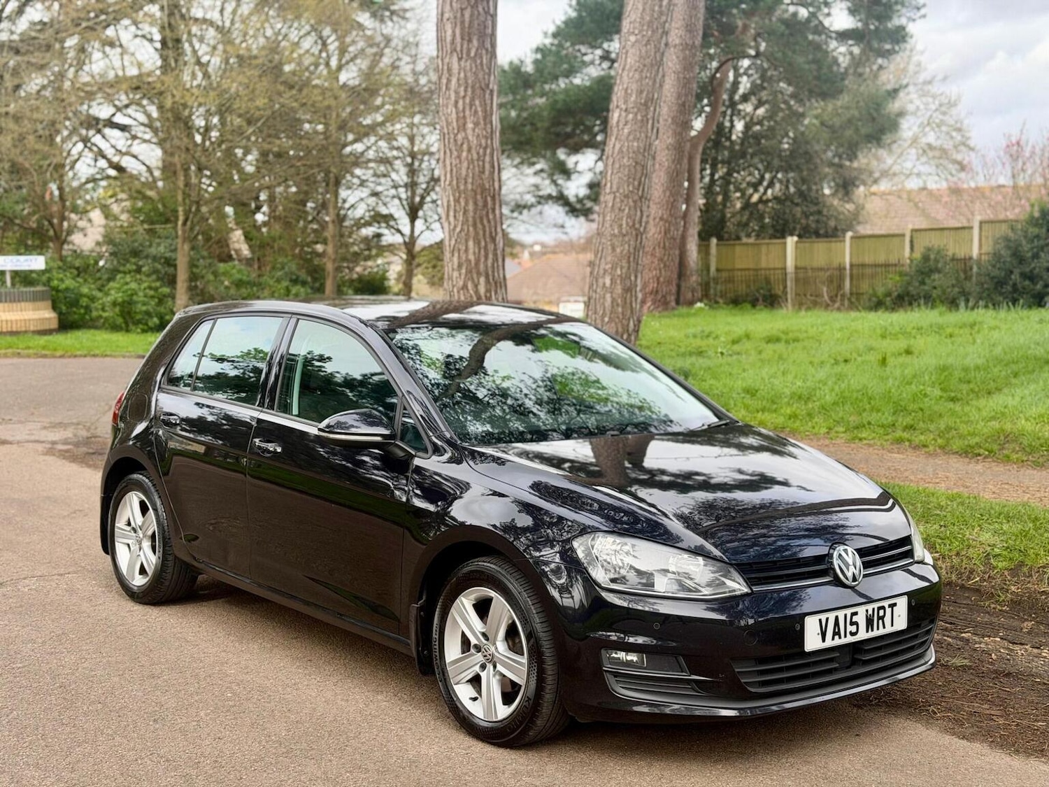 Used Volkswagen Golf 2015 for sale - 77915675: Photo 2