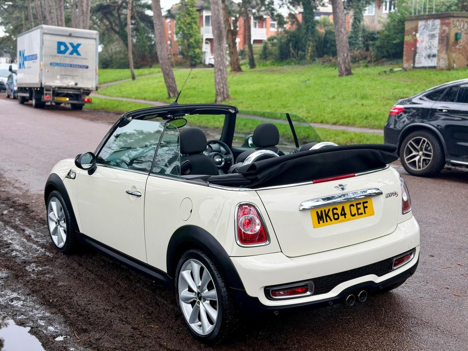 Used MINI Convertible 2014 for sale - 77258554: Photo 10