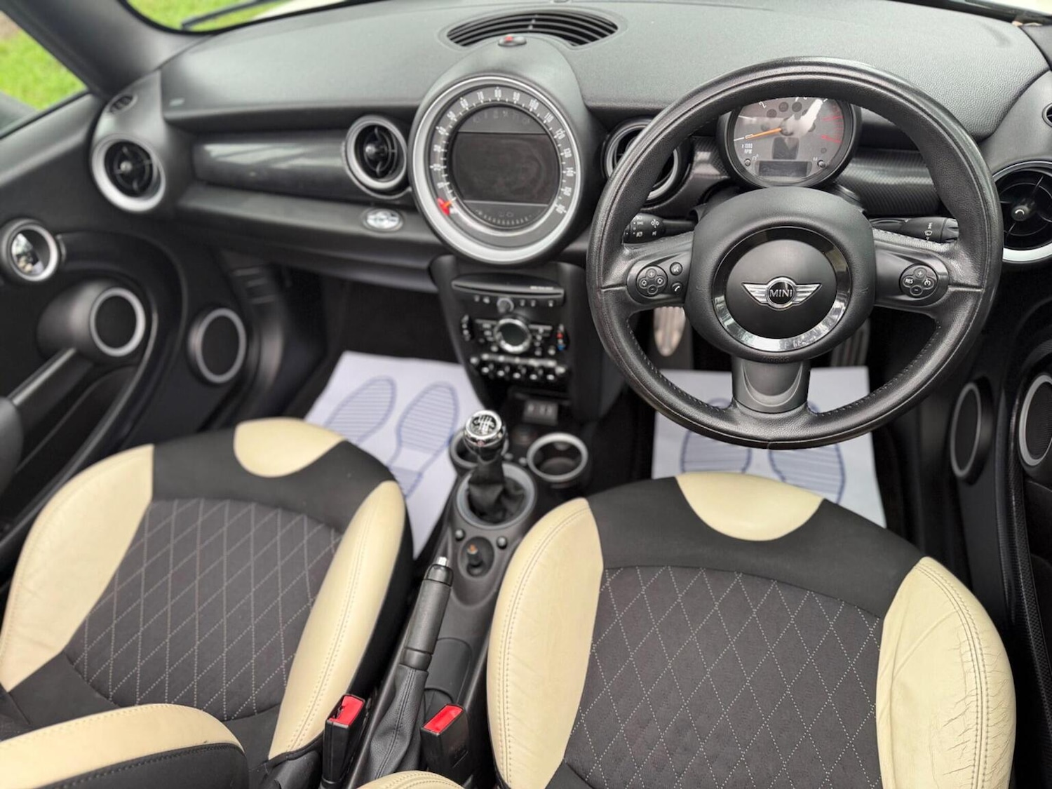 Used MINI Convertible 2014 for sale - 77258554: Photo 18