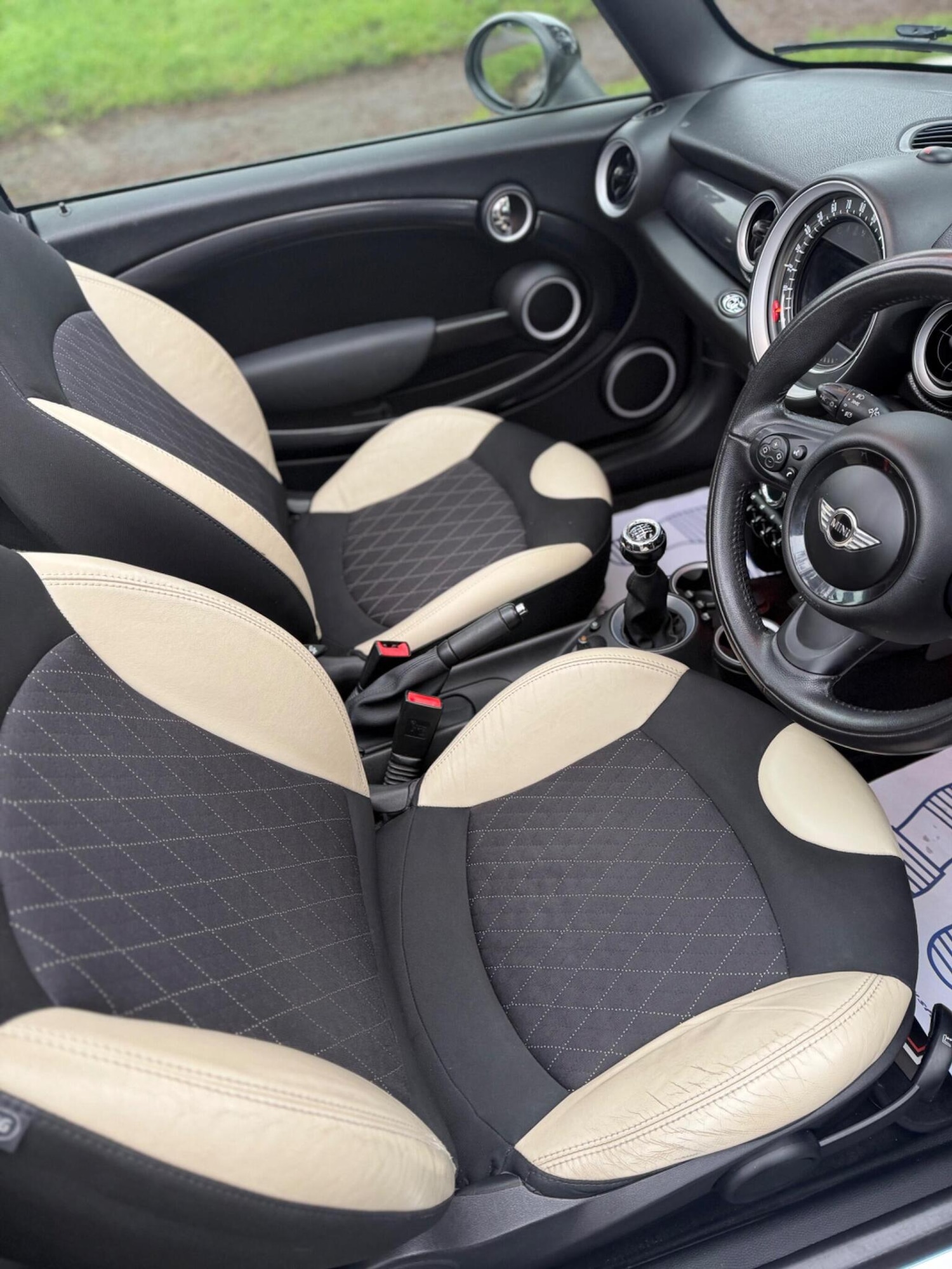 Used MINI Convertible 2014 for sale - 77258554: Photo 20