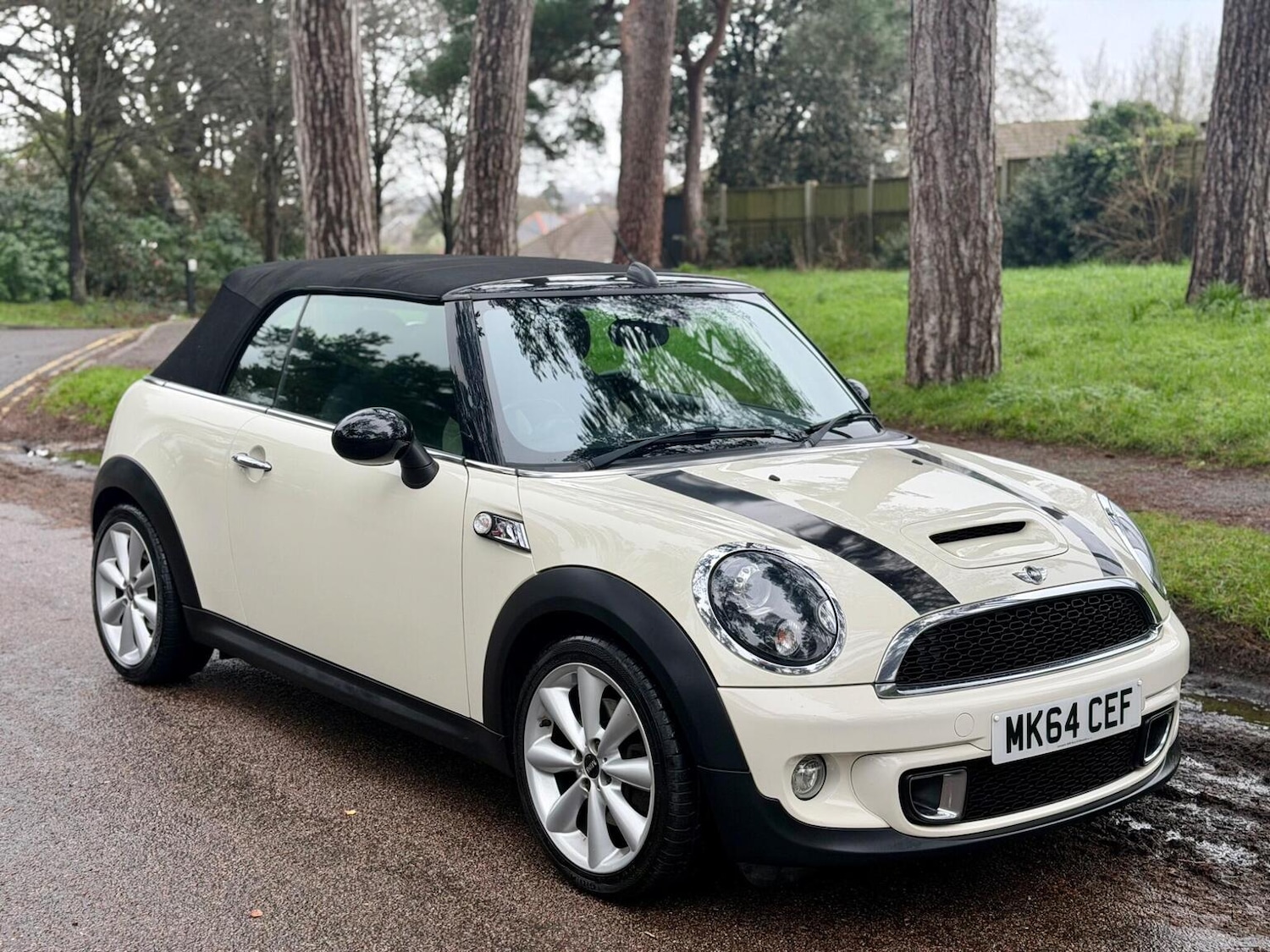 Used MINI Convertible 2014 for sale - 77258554: Photo 4