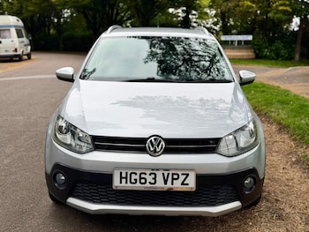 Used Volkswagen Polo 2014 for sale - 76744132: Photo