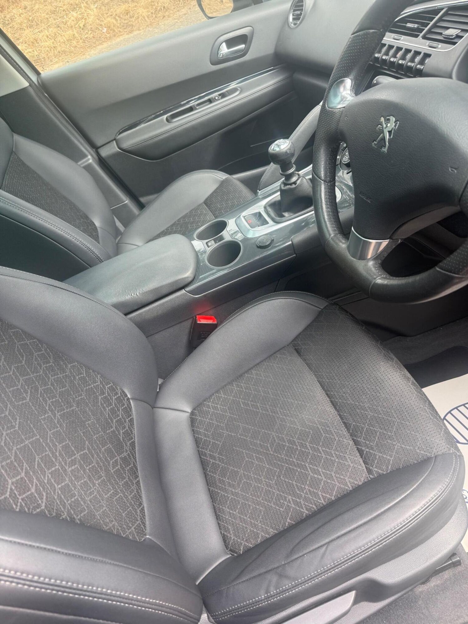 Used Peugeot 3008 2014 for sale - 76794345: Photo 15