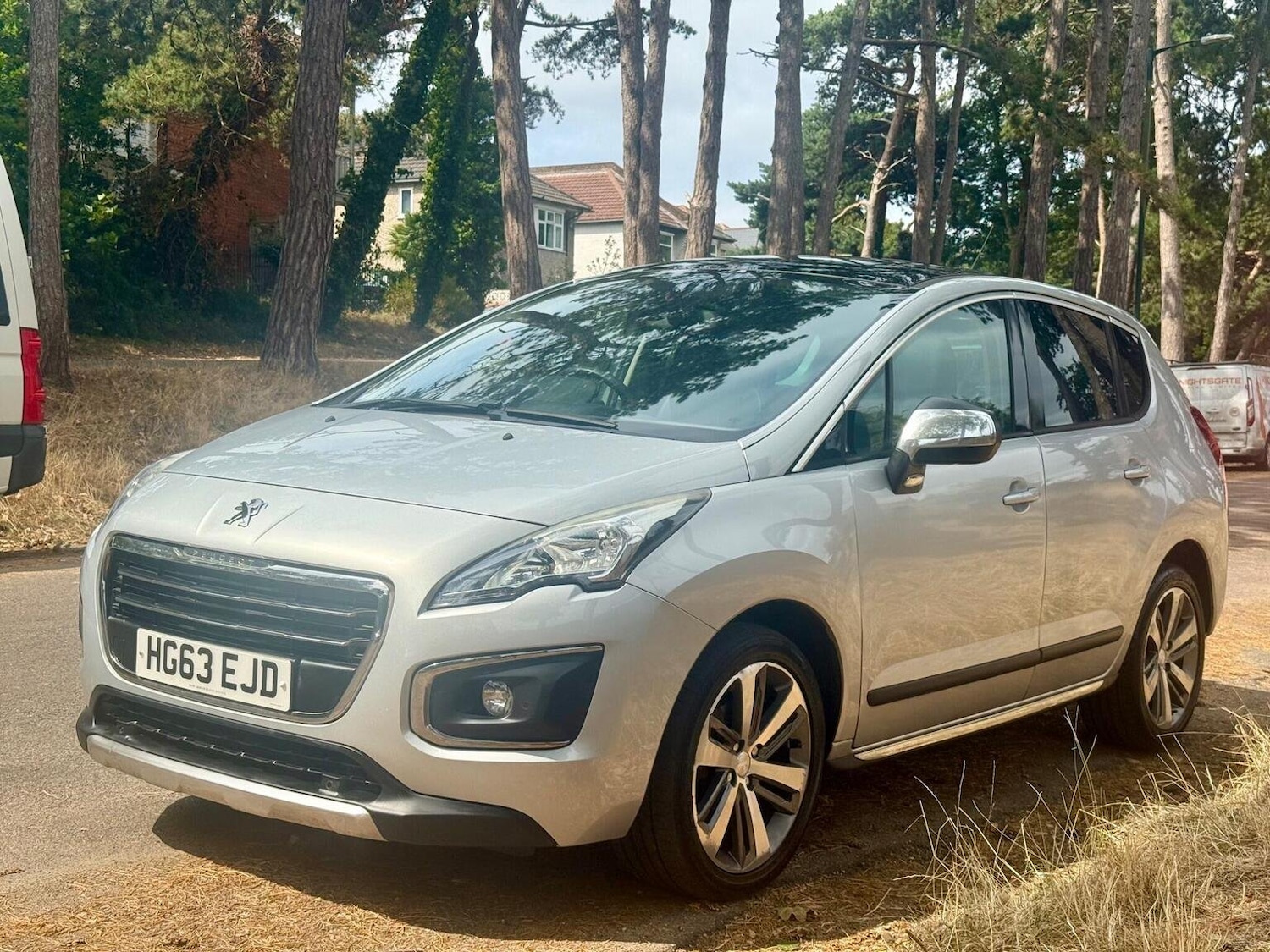 Used Peugeot 3008 2014 for sale - 76794345: Photo 4